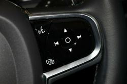 2023 Volvo
S60 Ultimate B5 Bright