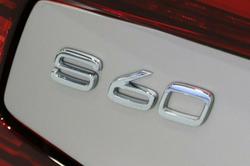2023 Volvo
S60 Ultimate B5 Bright