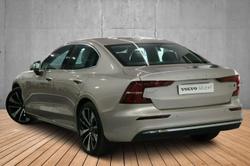 2023 Volvo
S60 Ultimate B5 Bright