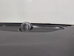 2023 Volvo
S60 Ultimate B5 Bright