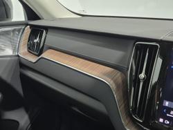 2023 Volvo XC60 Ultimate B6 Dark MY23 AWD Crystal White