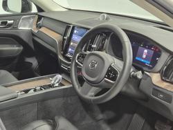 2023 Volvo XC60 Ultimate B6 Dark MY23 AWD Crystal White