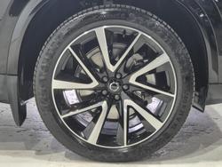 2024 Volvo XC60 Ultimate B5 Bright MY24 AWD Onyx Black