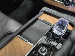 2024 Volvo XC60 Ultimate B5 Bright MY24 AWD Onyx Black