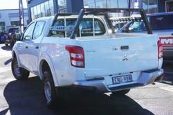 2018 Mitsubishi
Triton GLX