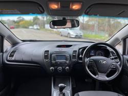 2013 Kia
Cerato Si
