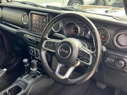 2020 Jeep
Wrangler Unlimited Overland