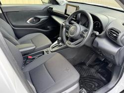 2024 Toyota
                Yaris Cross GX