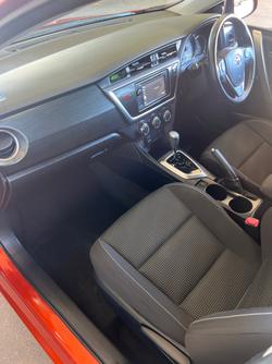 2014 Toyota
Corolla Ascent Sport