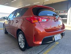 2014 Toyota
Corolla Ascent Sport