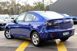 2007 Mazda
                3 Neo