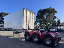 2017 GTB St3 Lead A 12 Pallet -28 Freezer, Double Stacker