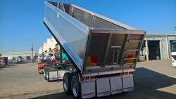 Hamelex White Adog4 - 4 Axle Dog Tipper