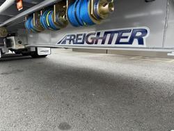 Freighter Drop Deck Mezzanine Tautliner