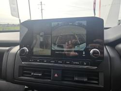2025 Mitsubishi
Triton GLX-R