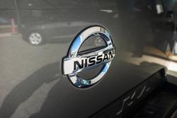 2021 Nissan
Navara ST