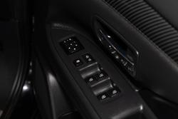 2020 Mitsubishi
Outlander Black Edition