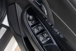 2015 Holden
Commodore SV6
