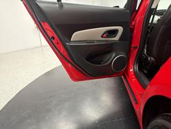 2016 Holden
                Cruze Z-Series