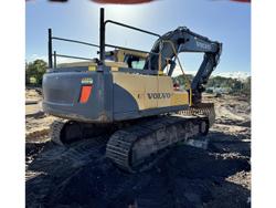 2012 Volvo
                Ec210b Excavator 