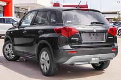 2024 Suzuki
Vitara