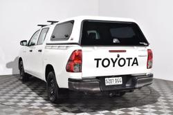 2016 Toyota
Hilux Workmate