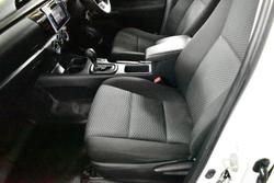2016 Toyota
Hilux Workmate