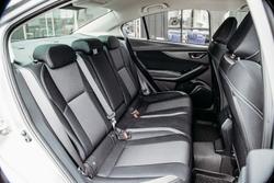 2018 Subaru
Impreza 2.0i-L