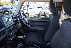 2025 Suzuki
Jimny Lite