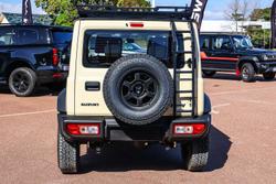 2025 Suzuki
Jimny Lite