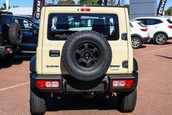 2025 Suzuki
Jimny Lite
