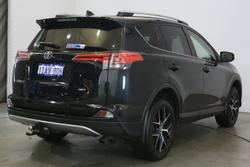2018 Toyota
                RAV4 GXL