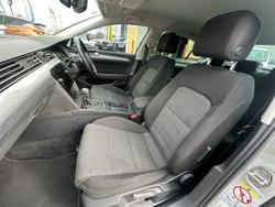 2021 Volkswagen
Passat 140TSI Proline