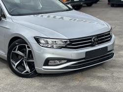 2021 Volkswagen
Passat 140TSI Proline