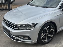 2021 Volkswagen
Passat 140TSI Proline