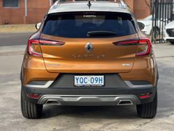 2022 Renault
Captur R.S. Line