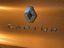 2022 Renault
Captur R.S. Line