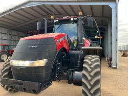 2017 CASE IH Magnum 250