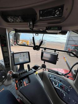2017 CASE IH Magnum 250