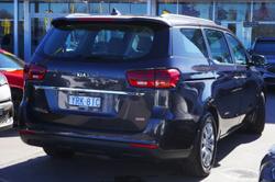 2020 Kia
                Carnival S