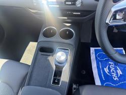 2025 MG MGS5 EV Excite 49