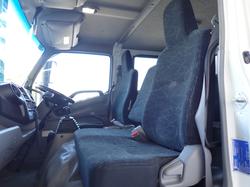 2021 HINO DUTRO 300 WHITE