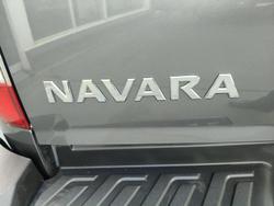 2020 Nissan
Navara ST