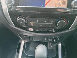 2020 Nissan
Navara ST
