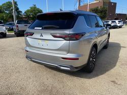 2025 MITSUBISHI Outlander LS