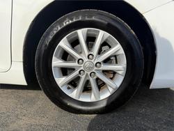 2017 TOYOTA
                CAMRY ALTISE