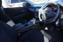 2017 Honda
HR-V VTi