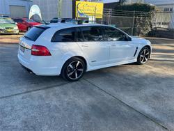 2016 HOLDEN
                COMMODORE SV6 BLACK EDITION