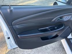2016 HOLDEN
                COMMODORE SV6 BLACK EDITION