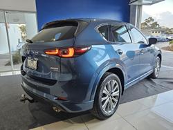 2023 Mazda
CX-5 G35 Akera